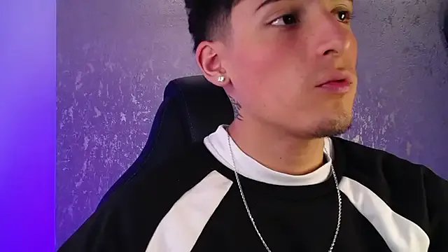 MateoMitchell on StripChat