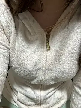 mayu06000 on StripChat