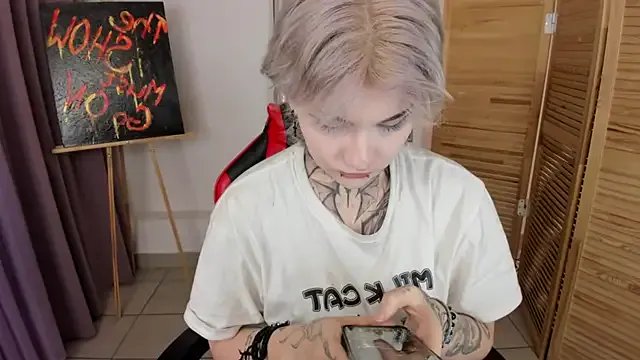 mekurisu on StripChat