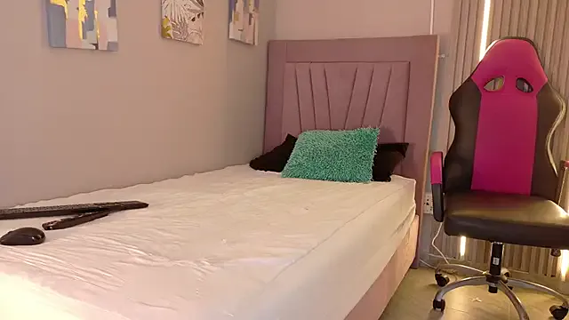 meli_peach1 on StripChat