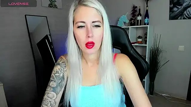 Mermaid_N on StripChat 