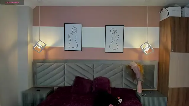 Mia_Valentine_ on StripChat