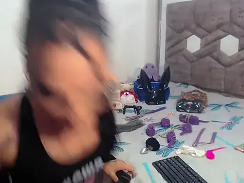 michaeldissts on StripChat