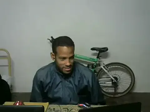 michel_sc on StripChat