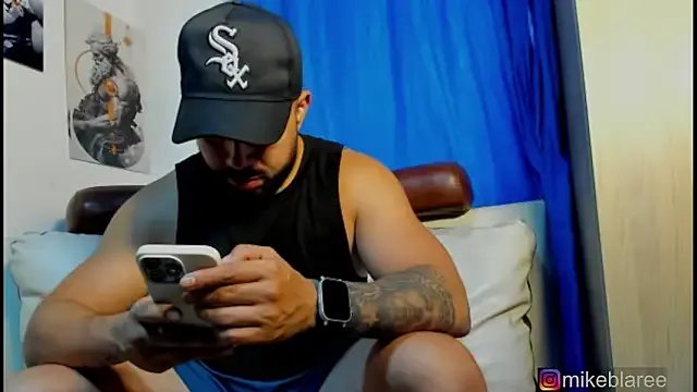 mikeblaree on StripChat