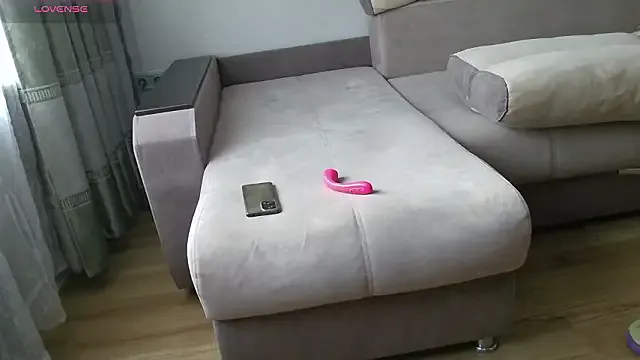 MilaaMilaa on StripChat