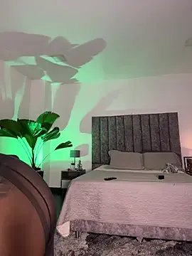 milaivanova on StripChat