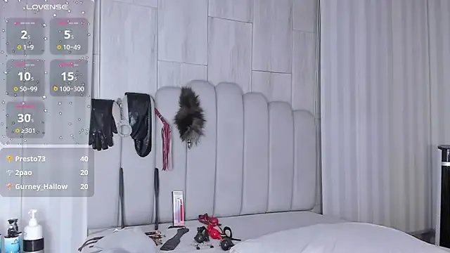 mileyerikson on StripChat