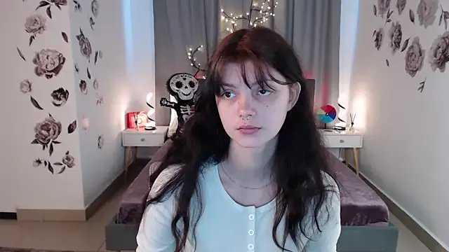 MileyRood on StripChat