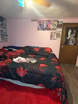 Milfshortcakes — Make me feel you