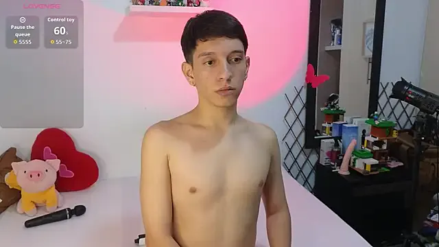 milky__boy_ on StripChat