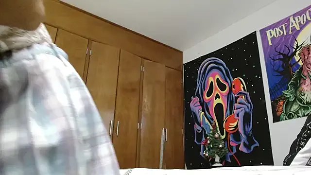 MINI_Petite on StripChat 