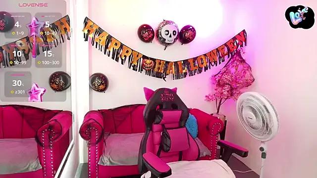 Miss_dolly_ on StripChat 