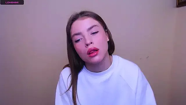 MissOliviaa_ on StripChat 