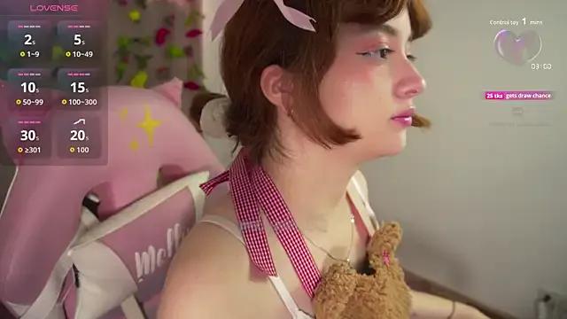 molly_russell on StripChat 