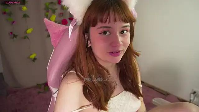 molly_russell on StripChat 