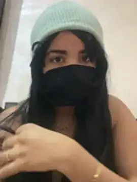 Nabila-hanouna on StripChat