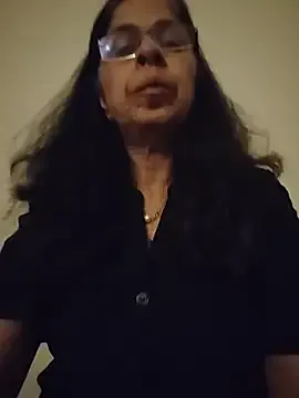 NakedMILFx on StripChat