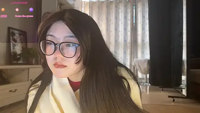 nanaliu6 on StripChat