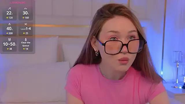 NancySmitts on StripChat 