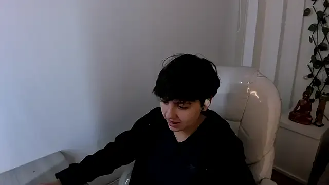 Nathaly_ds on StripChat