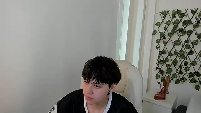 Nathaly_ds on StripChat