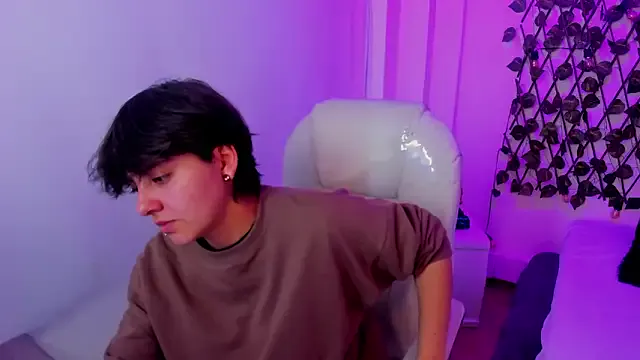 Nathaly_ds on StripChat