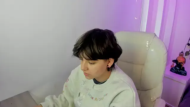 Nathaly_ds on StripChat