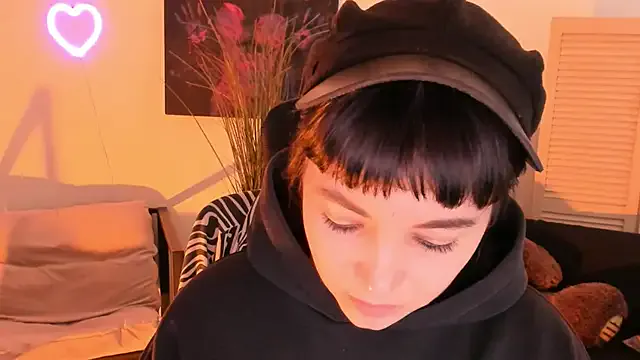 NeoGeisha — I'll put on an outfit for you