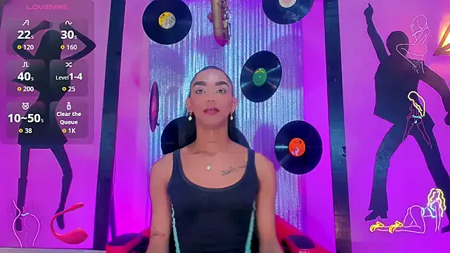 nickyminach_ on StripChat