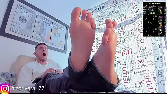 nico_rivera on StripChat