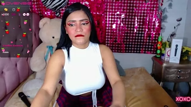 NicolleTaylor on StripChat