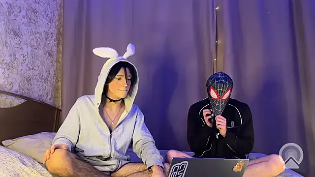 NikGive on StripChat