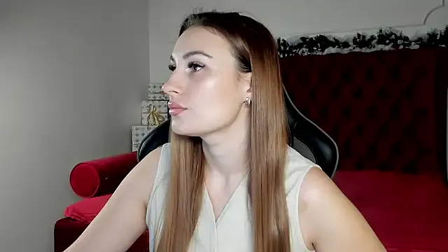 NoraFoxes on StripChat