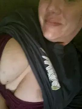 Off_the_Lesh on StripChat 