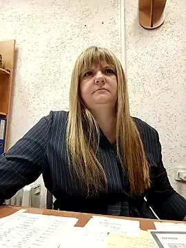 Office_Albertina on StripChat
