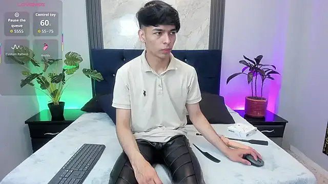 OnlyJos on StripChat