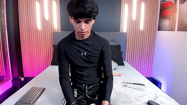 OnlyJos — 2 FINGERS IN MY ASS