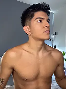 OnlySantty on StripChat