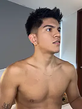 OnlySantty on StripChat