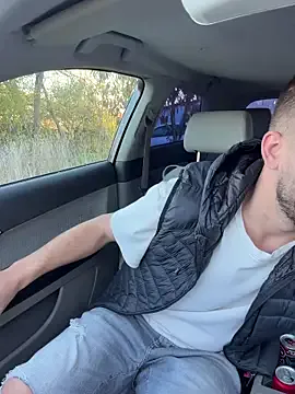 Pablo_Hornyguy95 on StripChat