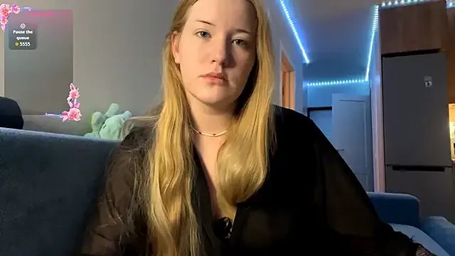 PandaFluff on StripChat