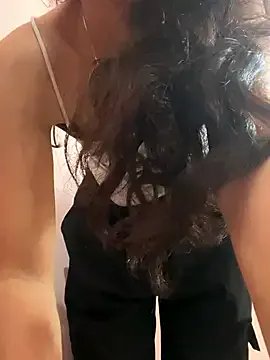 paribaby09 on StripChat