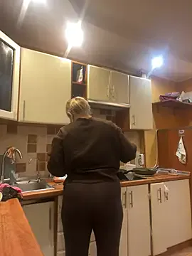 Passion-Blondy on StripChat