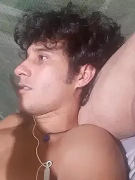 pedrodavid_ — Chuva dourada