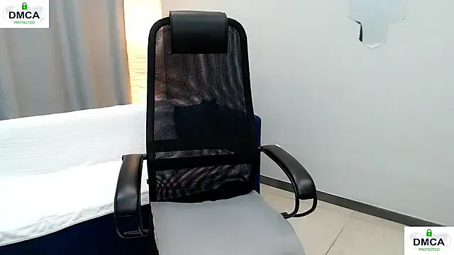 Pion_01 — seduce my brain....