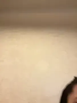 Playful_Amanda — Keep my ass wet