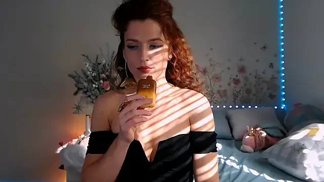 Poisson_Eva on StripChat