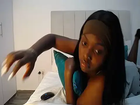 Pretty_Liya08 on StripChat