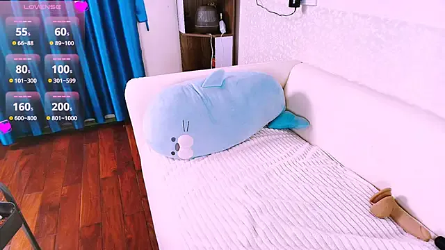 Princess_Mi on StripChat